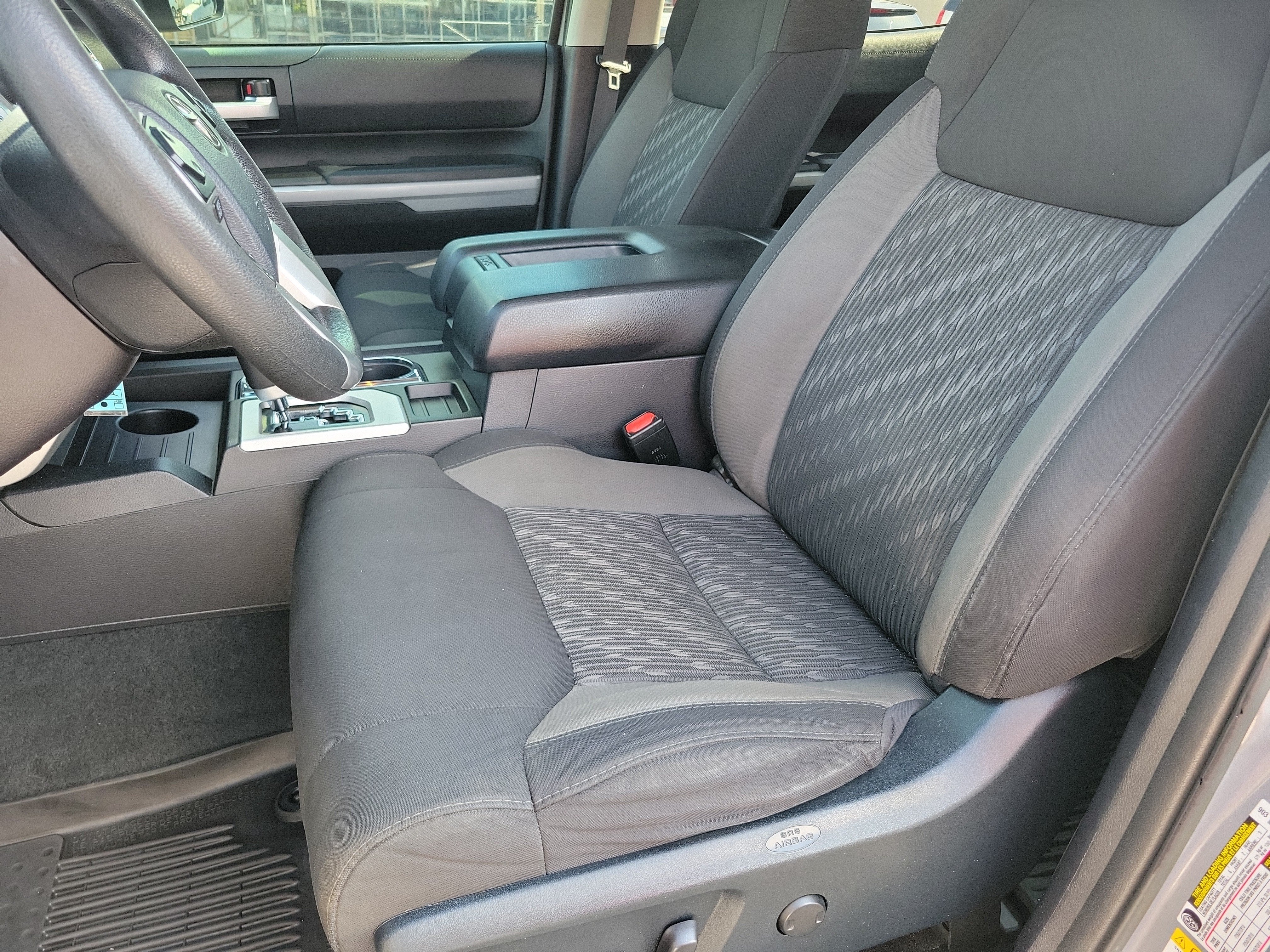 2018 Toyota Tundra 4WD SR5