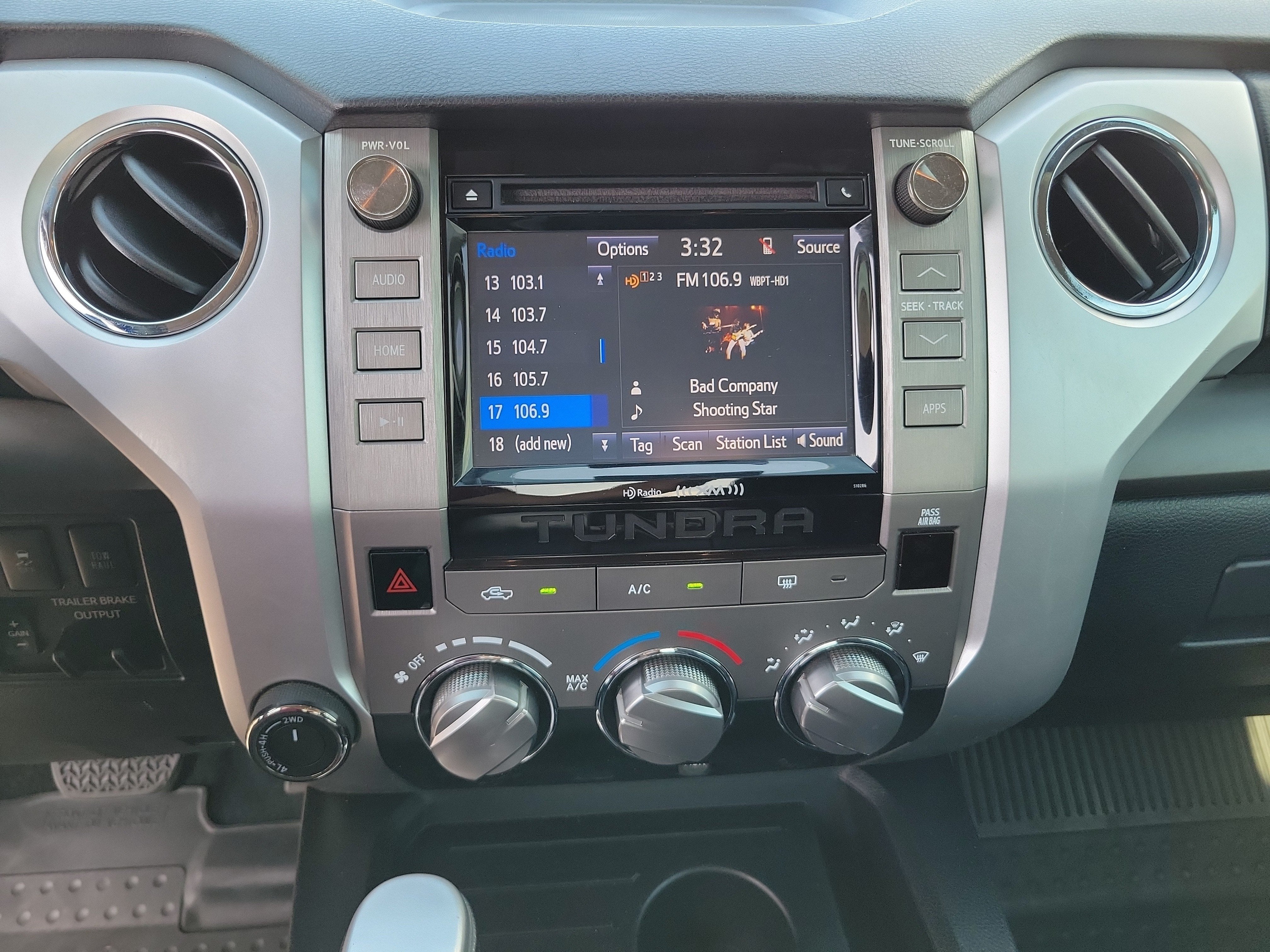 2018 Toyota Tundra 4WD SR5