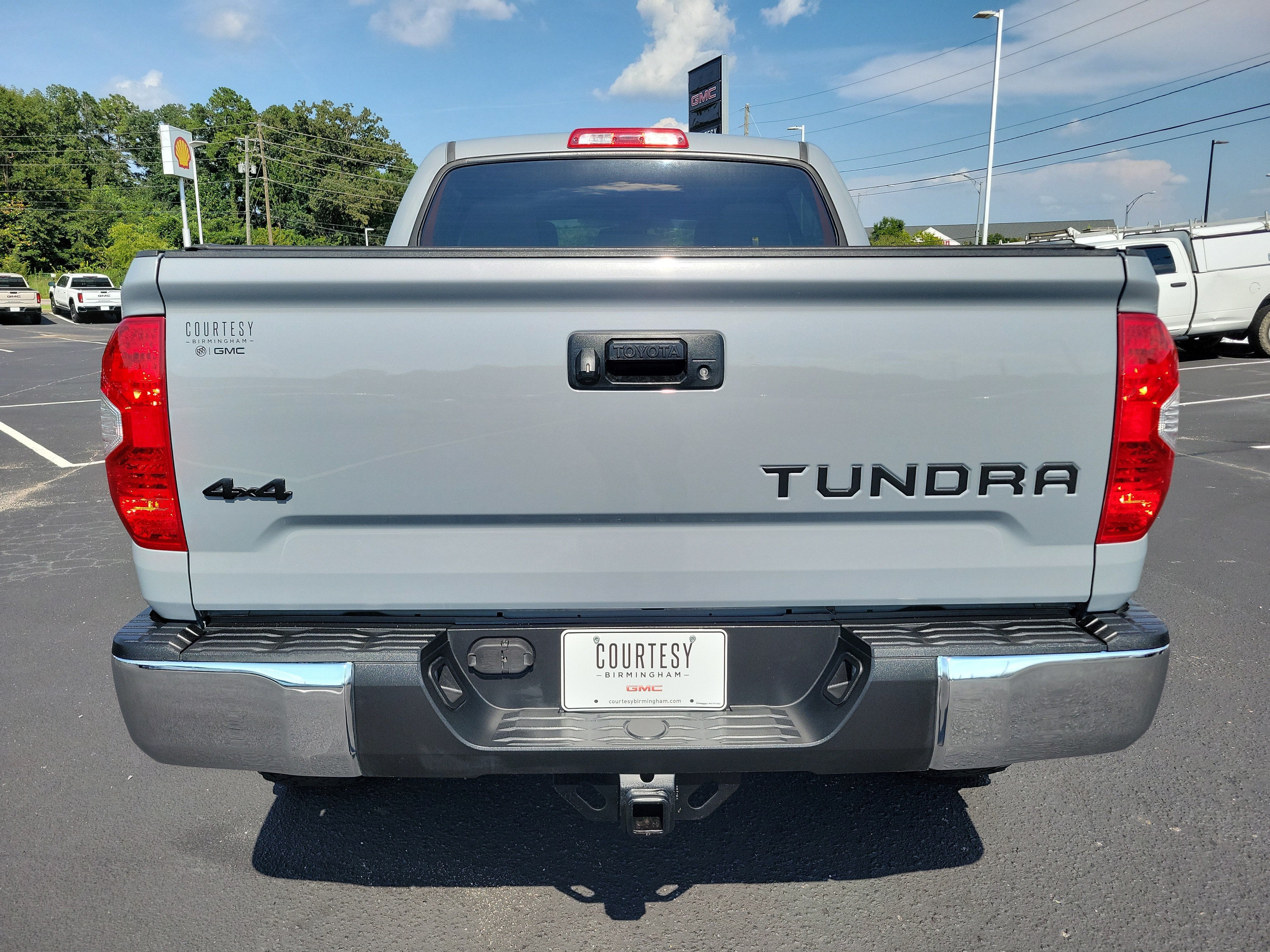 2018 Toyota Tundra 4WD SR5
