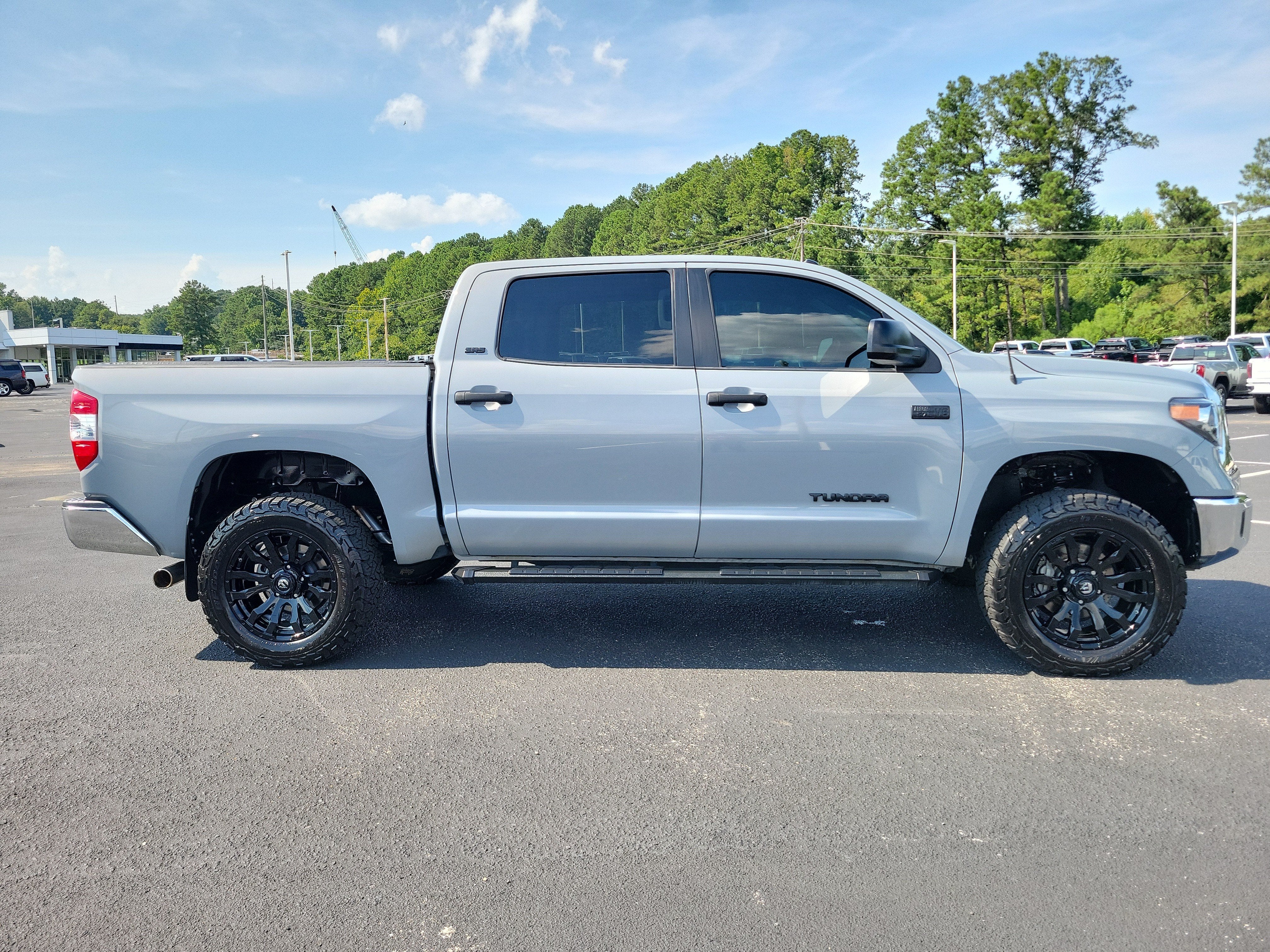 2018 Toyota Tundra 4WD SR5
