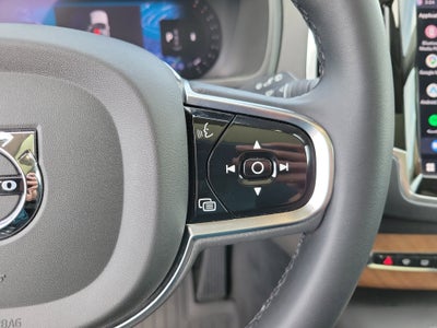 2024 Volvo XC90 Plus Bright Theme