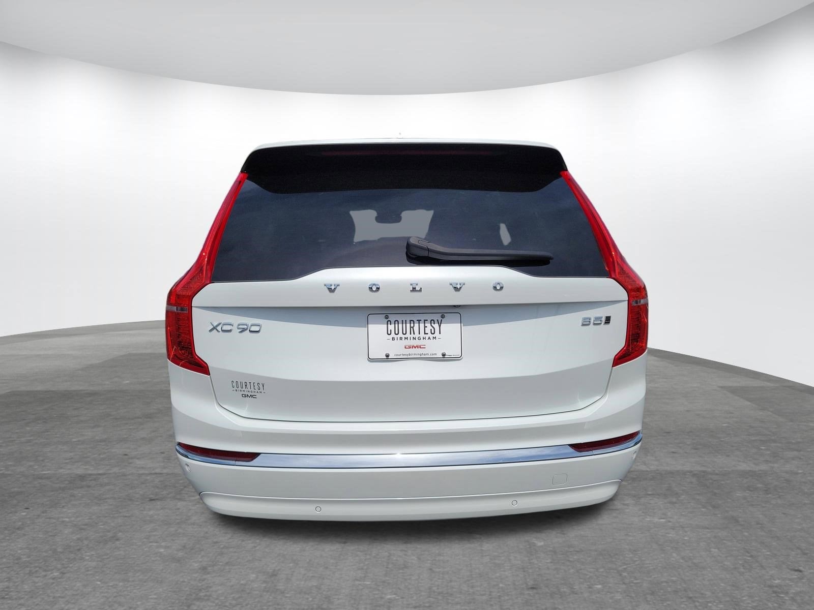 2024 Volvo XC90 Plus Bright Theme